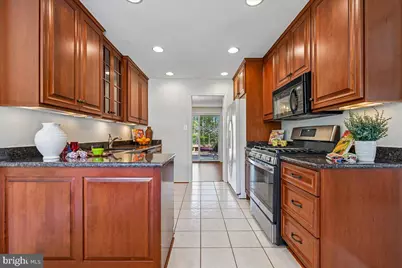 8722 Higdon Drive, Vienna, VA 22182 - Photo 11