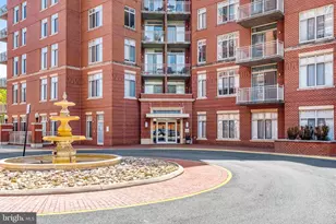 4490 Market Commons Dr, Fairfax, VA 22033 - Photo 39