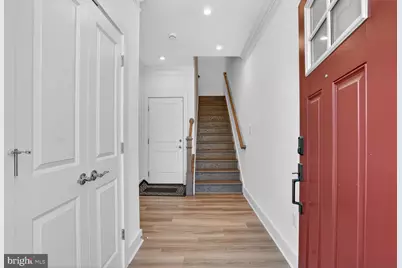 7449 Rocky Creek Terrace, Annandale, VA 22003 - Photo 5