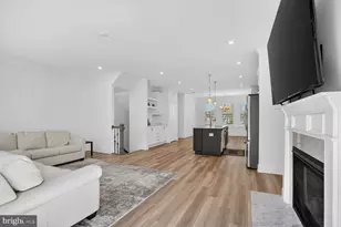 7449 Rocky Crk Ter, Annandale, VA 22003 - Photo 17