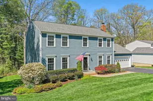 10908 Howland Dr, Reston, VA 20191 - Photo 3