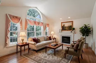 2927 Beau Ln, Fairfax, VA 22031 - Photo 7