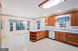 2927 Beau Ln, Fairfax, VA 22031 - Photo 21