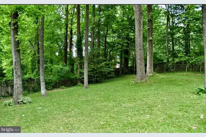 3810 Lynn Regis Court, Fairfax, VA 22031 - Photo 33