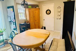 3810 Lynn Regis Ct, Fairfax, VA 22031 - Photo 11