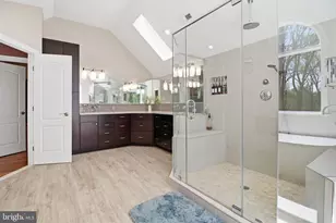 9703 Mill Race Estates Dr, Vienna, VA 22182 - Photo 41