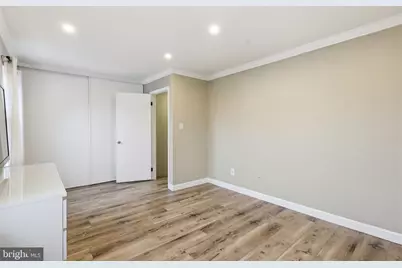 13707 Autumn Vale Court #29E, Chantilly, VA 20151 - Photo 9