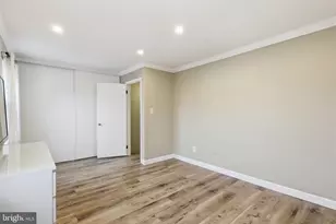 13707 Autumn Vale Ct, Chantilly, VA 20151 - Photo 9