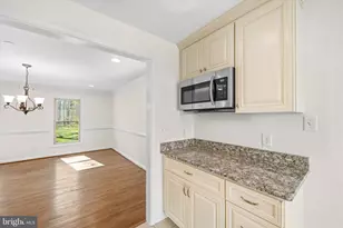 10720 Sandy Run Trail, Fairfax Station, VA 22039 - Photo 25