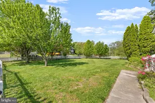 9008 Jameson St, Lorton, VA 22079 - Photo 59