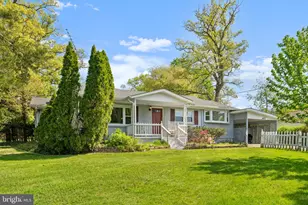 9008 Jameson St, Lorton, VA 22079 - Photo 1