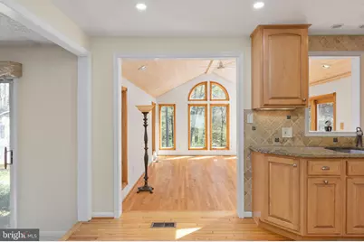 10802 Oldfield Drive, Reston, VA 20191 - Photo 19