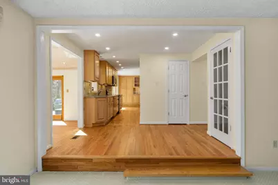 10802 Oldfield Drive, Reston, VA 20191 - Photo 23