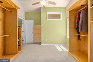 10802 Oldfield Dr, Reston, VA 20191 - Photo 49