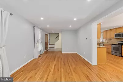 10802 Oldfield Drive, Reston, VA 20191 - Photo 11