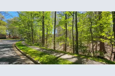 Dryburgh, Springfield, VA 22152 - Photo 11