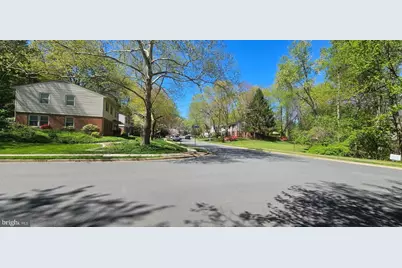 Dryburgh, Springfield, VA 22152 - Photo 13