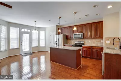 4527 English Holly Drive, Fairfax, VA 22030 - Photo 11