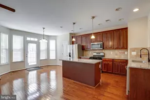 4527 English Holly Dr, Fairfax, VA 22030 - Photo 11