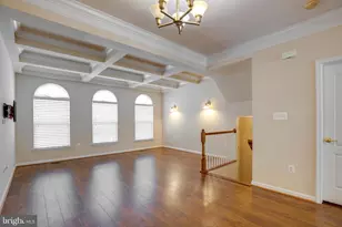 4527 English Holly Dr, Fairfax, VA 22030 - Photo 5