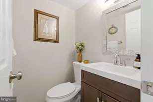 5218 Olley Ln, Burke, VA 22015 - Photo 31