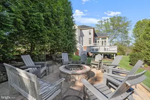 11431 Woolington Rd, Great Falls, VA 22066 - Photo 45