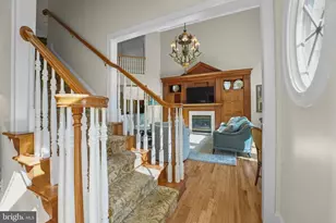 11431 Woolington Rd, Great Falls, VA 22066 - Photo 17