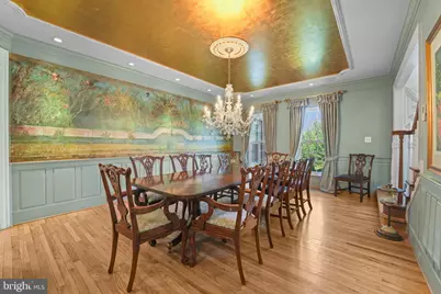 11431 Woolington Road, Great Falls, VA 22066 - Photo 3