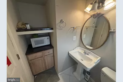 9036 Lee Highway, Fairfax, VA 22031 - Photo 7