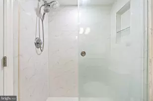 5920 Cove Landing Rd, Burke, VA 22015 - Photo 19