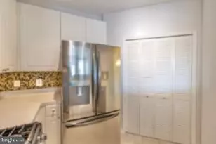 2720 Bellforest Ct, Vienna, VA 22180 - Photo 9