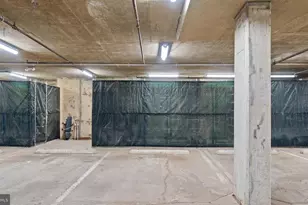 2720 Bellforest Ct, Vienna, VA 22180 - Photo 7