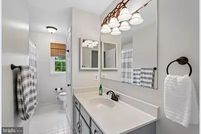 13907 Quietway Court, Chantilly, VA 20151 - Photo 39