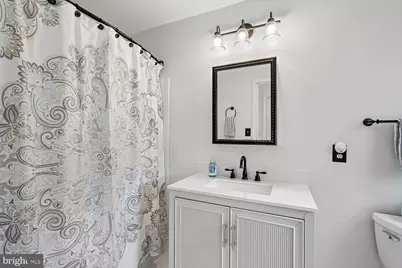 13907 Quietway Court, Chantilly, VA 20151 - Photo 33
