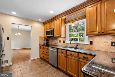 13907 Quietway Court, Chantilly, VA 20151 - Photo 19