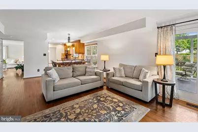 13907 Quietway Court, Chantilly, VA 20151 - Photo 25