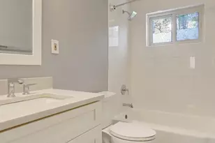 3713 Lockwood Ln, Annandale, VA 22003 - Photo 19