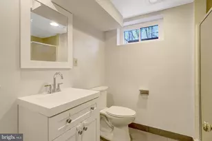 3713 Lockwood Ln, Annandale, VA 22003 - Photo 29