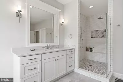 427 Orchard Street NW, Vienna, VA 22180 - Photo 27