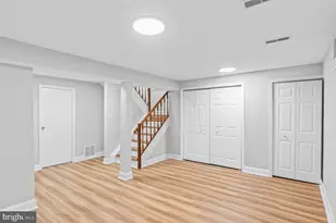 7921 Tyson Oaks Cir, Vienna, VA 22182 - Photo 41