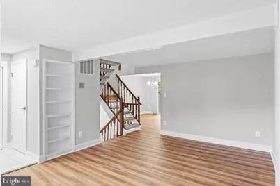 7921 Tyson Oaks Circle, Vienna, VA 22182 - Photo 17