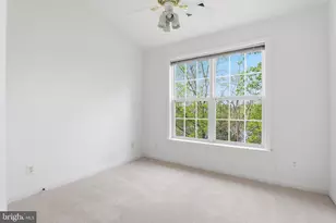 12880 Fair Valley Ct, Fairfax, VA 22033 - Photo 19