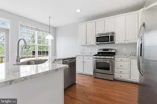 12880 Fair Valley Ct, Fairfax, VA 22033 - Photo 13