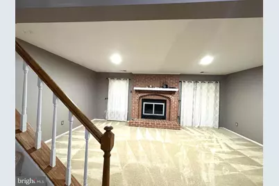 10542 Reeds Landing Circle, Burke, VA 22015 - Photo 5