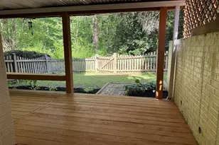 10542 Reed's Landing Cir, Burke, VA 22015 - Photo 27