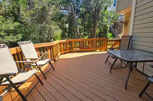 10542 Reed's Landing Cir, Burke, VA 22015 - Photo 25