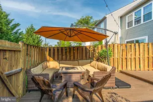 6608 High Valley Ln, Alexandria, VA 22315 - Photo 35