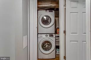 6608 High Valley Ln, Alexandria, VA 22315 - Photo 29