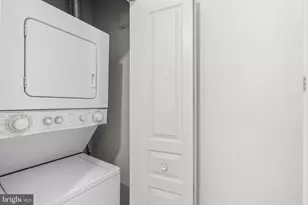 12915 Alton Square, Herndon, VA 20170 - Photo 9