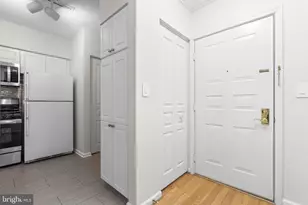 12915 Alton Square, Herndon, VA 20170 - Photo 11